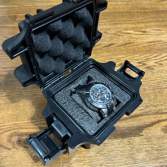 Invicta Watch - Picture 3 of 5